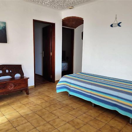 Apartamento V2 Pedro - By Bedzy Αλμπουφέιρα Εξωτερικό φωτογραφία