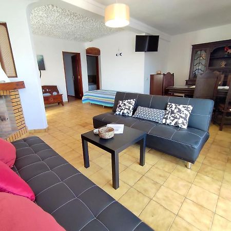 Apartamento V2 Pedro - By Bedzy Αλμπουφέιρα Εξωτερικό φωτογραφία