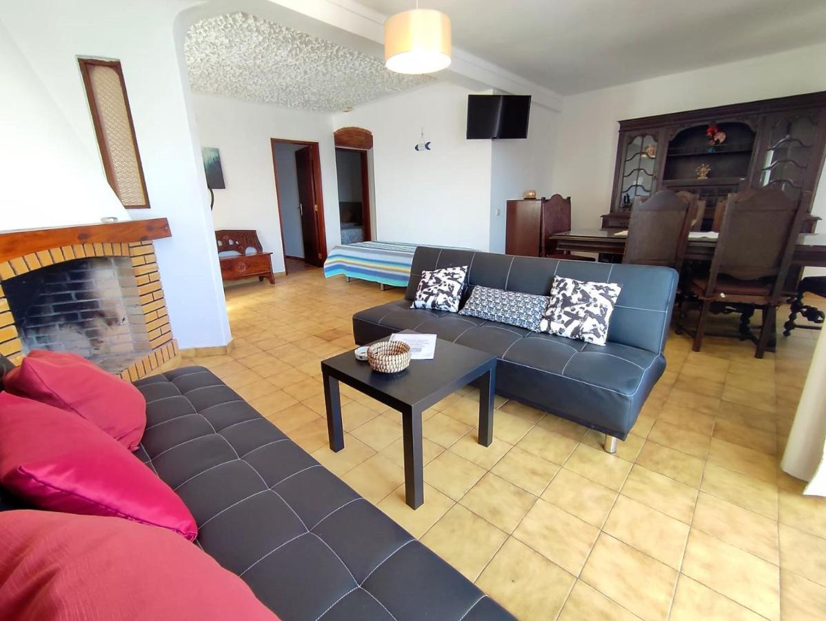 Apartamento V2 Pedro - By Bedzy Αλμπουφέιρα Εξωτερικό φωτογραφία